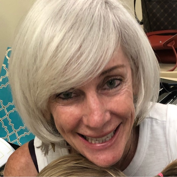 Meet your Posher, Posh - Picture 2 of 2